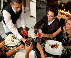 Restaurant staff pagers increase productivity & revenue